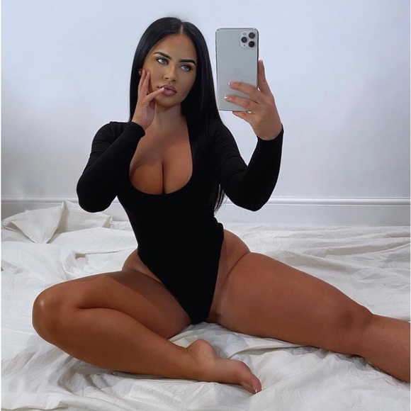 JLUXLABEL Tops - 💕😍🥰JLUXLABEL BLACK BODYSUIT😍💕